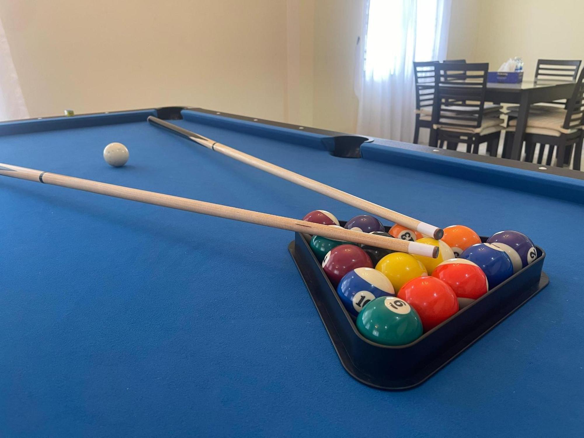 S 75 Corner House With Pool Table Holiday home *